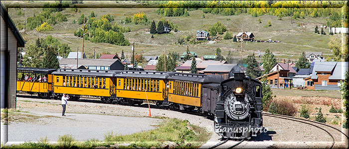 Silverton, der Train startet gerade von Silverton nach Durango 