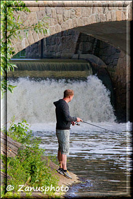 Angler am Elster Wehr