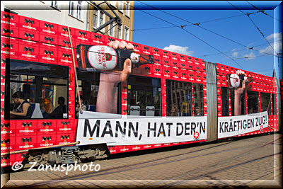 Trambahn in rot lakiert