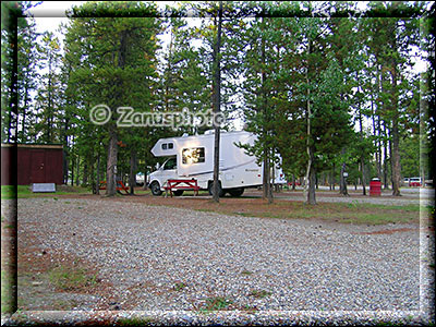 Gleich hinter der Gas Station finden wir einen Campground auf dem wir die Nacht verbringen wollen