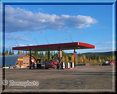 Klondike River Lodge Service Point