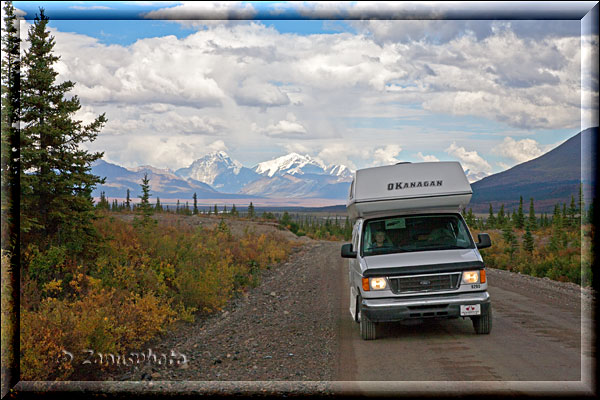 Alaska, gewaltige Landschaften am Denali Highway