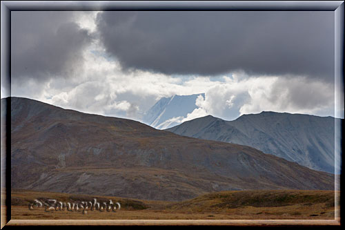 Alaska, ohne Sonne und mit viel Wolken ist vom McKinley nichts zu sehen