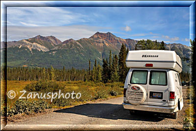 Kennicott, Camper auf der Road nach Kennicott