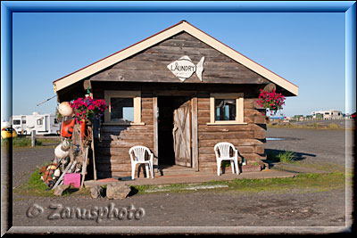 Homer Spit, mit verschiedenen Häusern am Strand