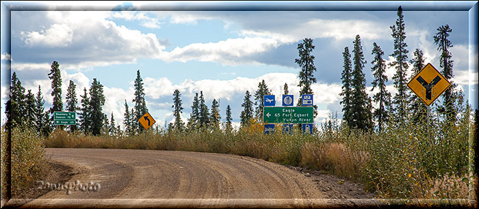 Alaska, eine Jack Wade Junction zeigt sich uns. Hier geht es ab nach Eagle