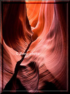 Arizona, informative Ansichten im roten Umfeld des Antelope Canyon