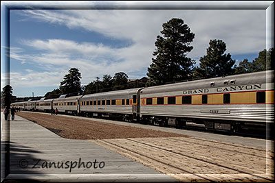 Zug nach Williams vom Grand Canyon aus