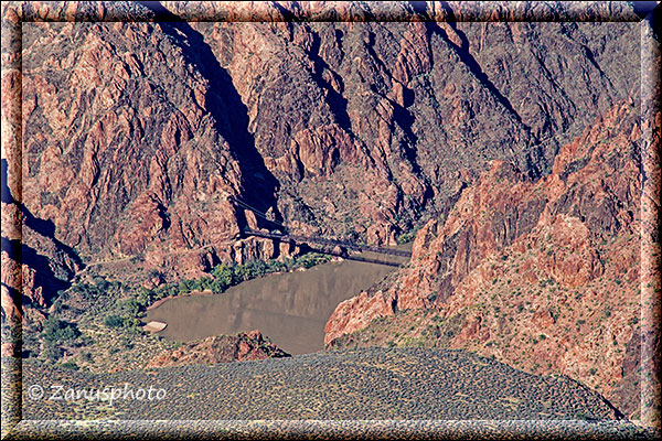 Brücke über den Colorado River zur Phantom Ranch im Grand Canyon