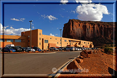 Das neue Hotel im Monument Valley mit den ersten Besuchern