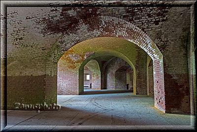 Kasematten im Bereich der Fort Point National Historic Site in San Francisco