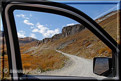 Alpine Loop Road mit Blick auf die vor uns verlaufende Road