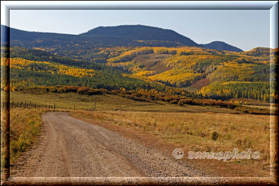 Last Dollar Road der Weg führt uns in die nahen Berge