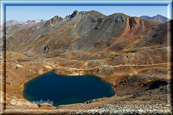 Tief unter uns sehen wir den Lake Como liegen