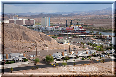 Blick vom Aussichtshügel auf die Casinos