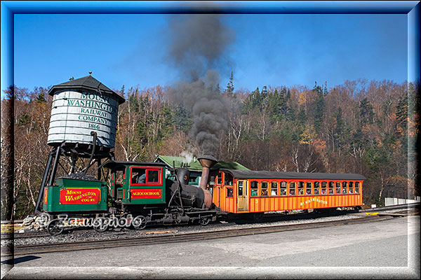 New England - New Hampshire, Dampfzug am Start zum Mount Washington
