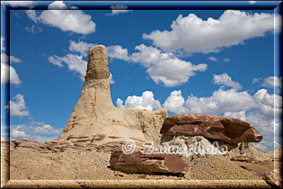 Oberhalb unseres Standortes ein Hoodoo ohne Dach