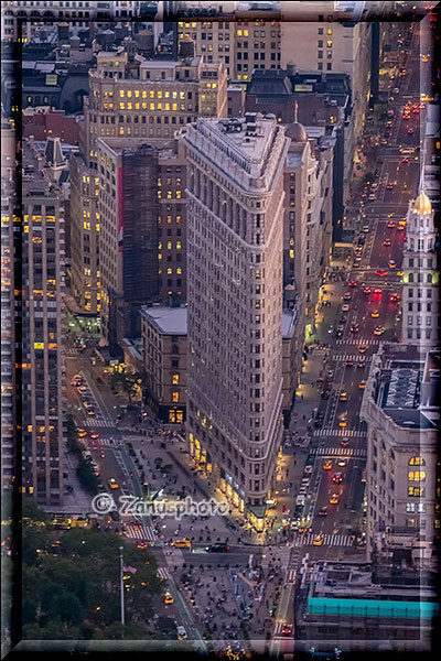 New York City - Empire State Building, das Flatrion Building zur blauen Stunde
