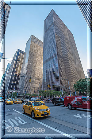 Taxen am Rockefeller Center