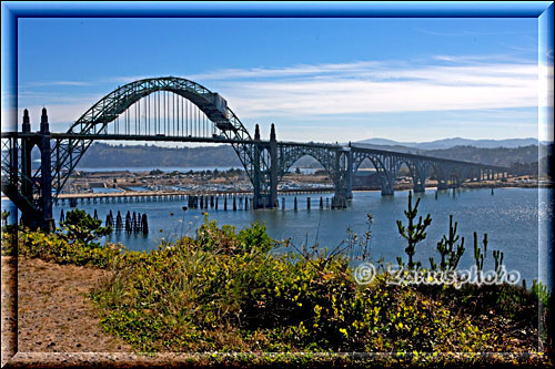 Brücke über die Yaquina Bay in Newport