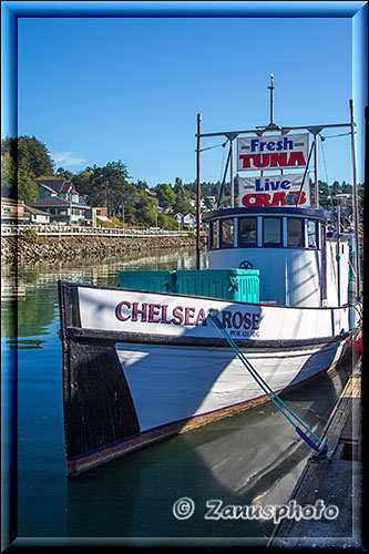 Fischerboot im Hafen