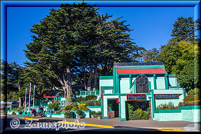 Souveniershop in Bayfront