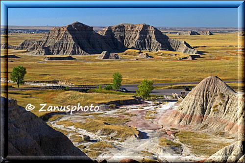 Belohnung für den Aufstieg, der Blick über die Landschaft in den Badlands