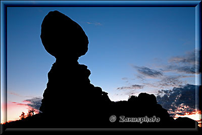 Balanced Rock vor Sunrise