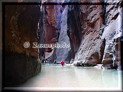 Tiefes Wasser im hinteren Bereich der Narrows