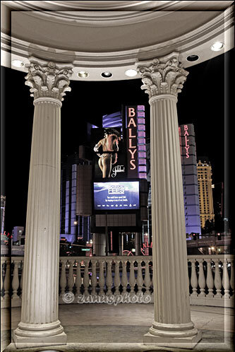 Las Vegas, Durchblick auf Ballys Werbebild