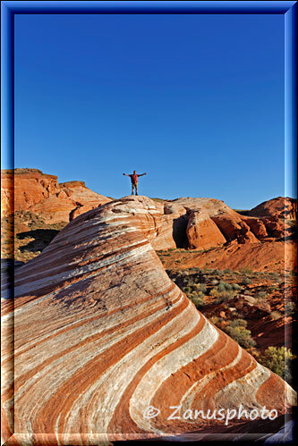 Valley of Fire, ich stehe oben auf der Fire Wave und freue mich