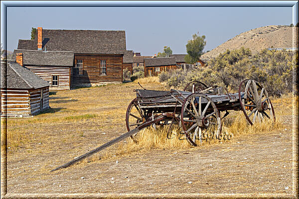 Ghosttown Bannack, alte Westernmotive findet man auf der Rückseite der Häuser 