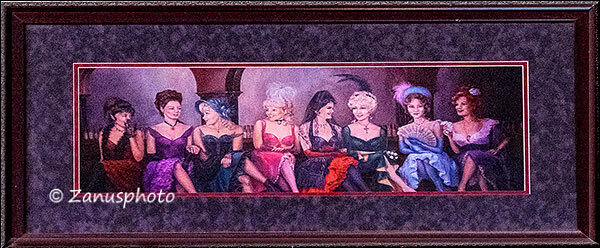 Tombstone, an der Wand entdecken wir dieses Bild aus früheren Jahren hier in der Town 