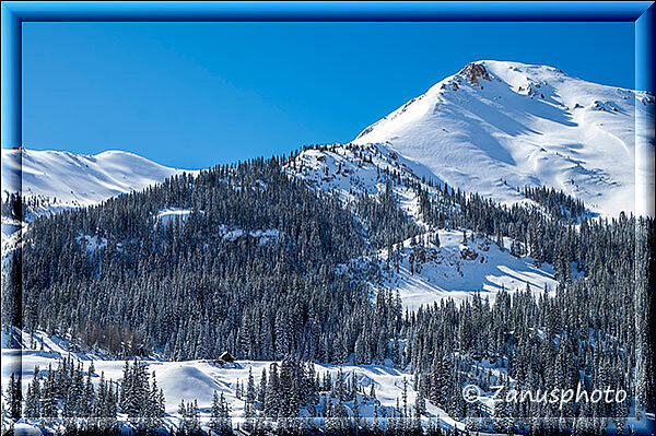Silverton, wir sehen die Red Mountain Gipfel voll mit Schnee bedeckt
