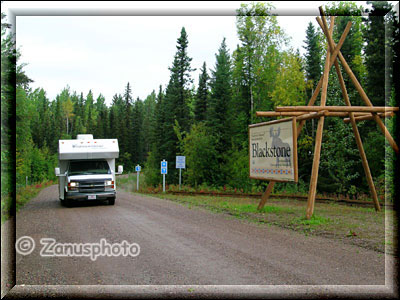 Camper an der Zufahrt zum Blackstone Campground