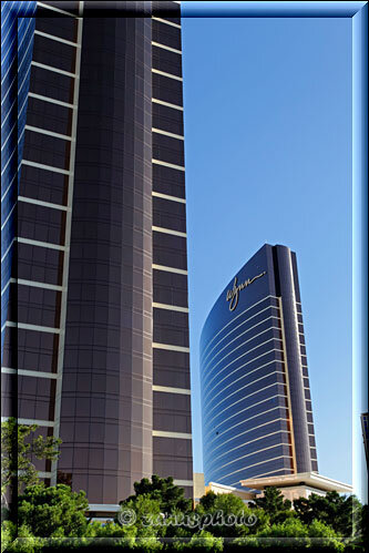 Las Vegas, zwei Gebäude vom Wynn Hotel auf einem Bild
