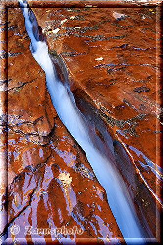 The Subway, durch einen engen Minikanal schiesst das Wasser hindurch